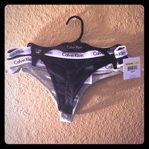Calvin Klein Thongs NWT ✨💥😏