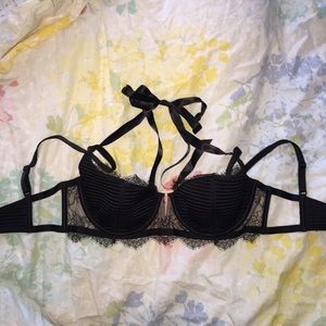 34D Victoria Secret Quarter Cup Balconet Bra