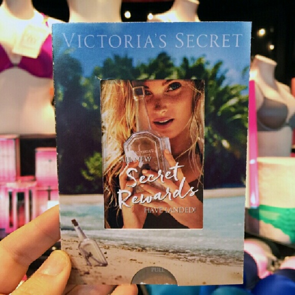 Victoria's secret 3 rewards card