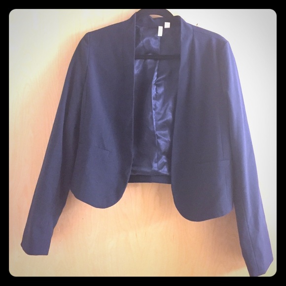 Navy blue frenchi blazer