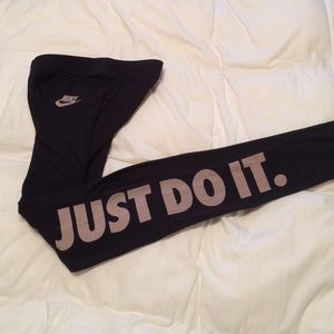 Nike leggings