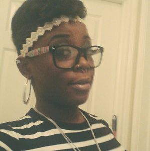 Meet your Posher, Bria