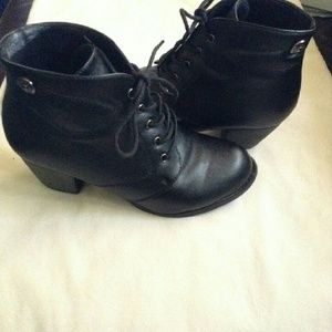 Lace up Ankle boots