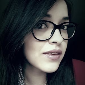 Meet your Posher, Beatriz