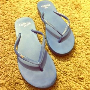 Hollister blue flip flops