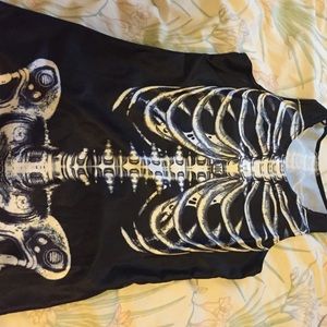 SKELETON TANK