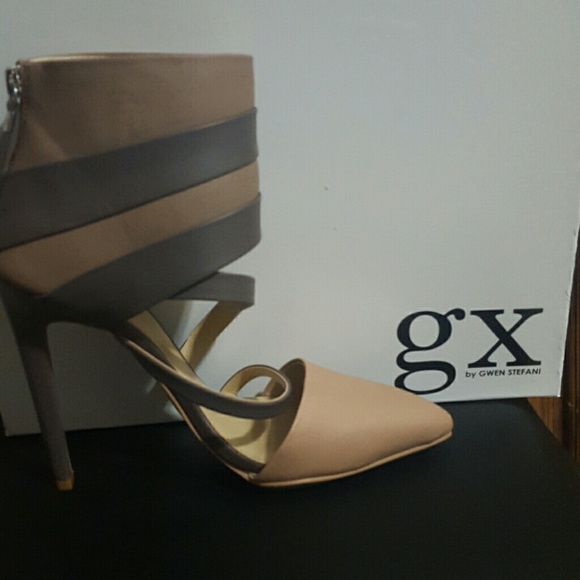 NWT GX by Gwen Stefani Nude Heel - Picture 3 of 4