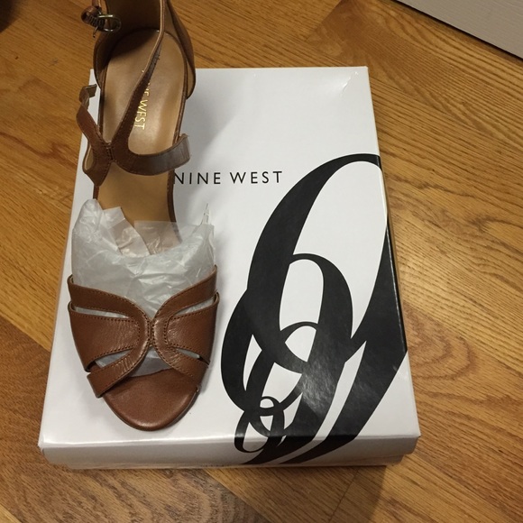 Summer wedge