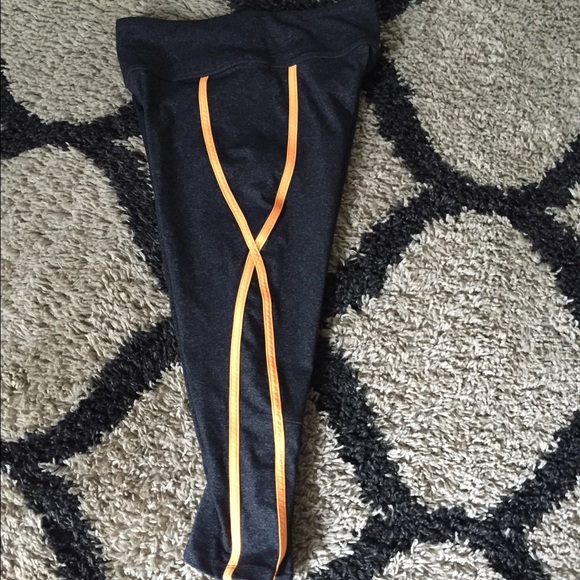 Exercise Pants - Picture 2 of 4