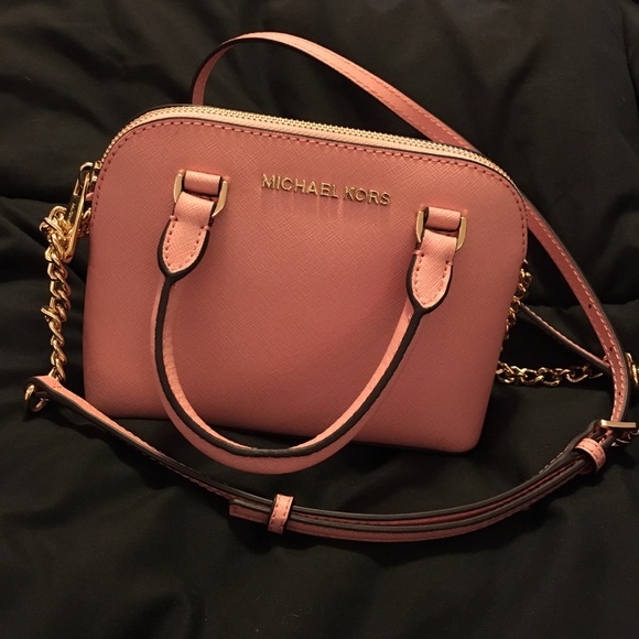 MICHAEL Michael Kors Handbags - michael kors pale pink xs Cindy leather crossbody