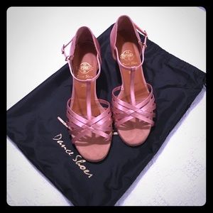 Dancing shoes in pink shimmery color