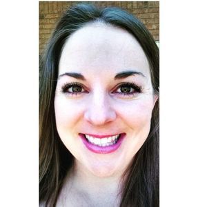 Meet your Posher, Chrissy
