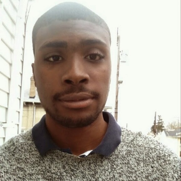 Meet your Posher, Malik