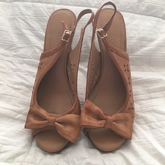 Lauren Conrad Pumps