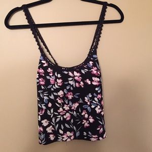 Floral chiffon top!