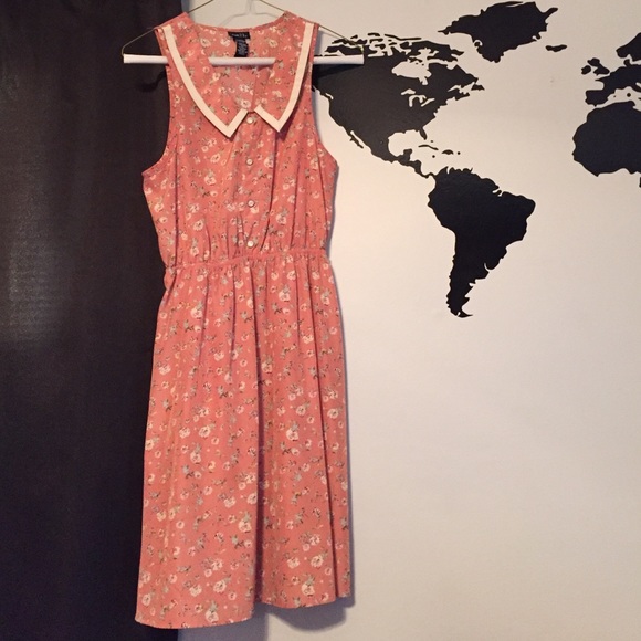 Rue21 Dresses & Skirts - Rue21 Peter Pan dress Rue21 Dresses & Skirts - Rue21 Peter Pan dress