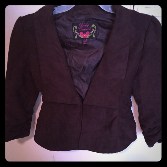 NWOT brown suede jacket. Light weight
