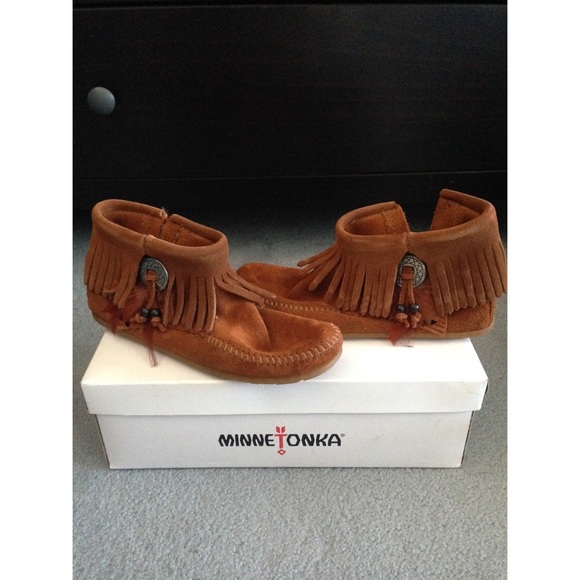 Shoes - Picture 1 of 1