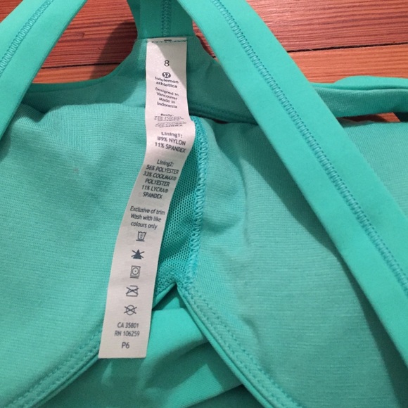 Lululemon Wrap It Up Tank - Picture 4 of 4