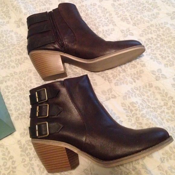 Maurices Shoes - Maurice's Sally buckle boots size 11 New!!