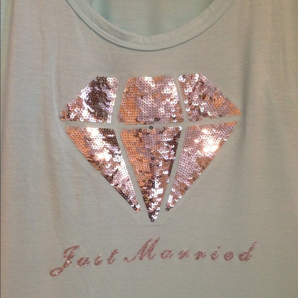 Victoria's Secret Tops - Victoria's Secret tank
