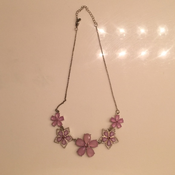 Purple flower necklace