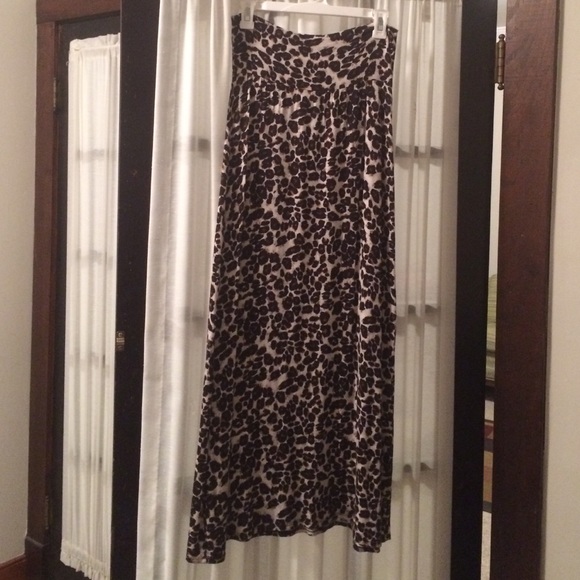 Wet Seal Dresses & Skirts - Cheetah print Maxi Skirt