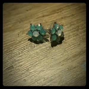 Turquoise cache flower earrings