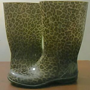 Cheetah Print Rainboots