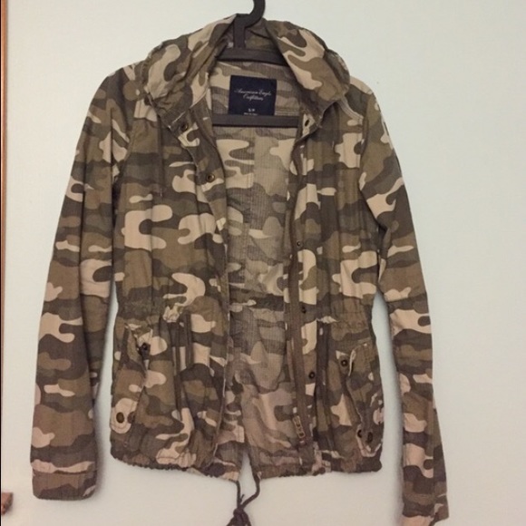 *SOLD*American eagle camo jacket
