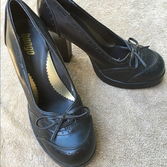 Brown Bingo pumps size 7 1/2