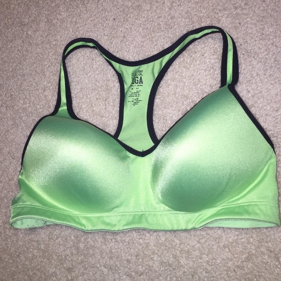 Victoria's Secret Pink sports bra