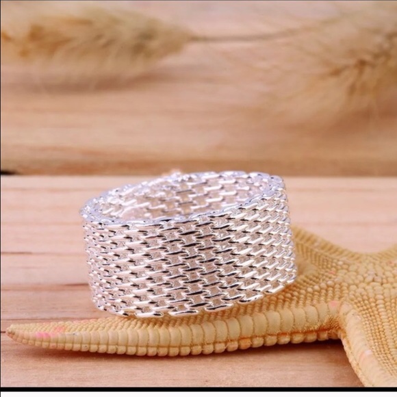 SOLD! ☺️Beautiful .925 mesh ring ❤️ - Picture 2 of 3