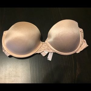 Victoria Secrets strapless bra