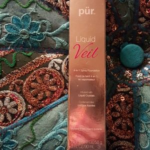 pur liquid veil 4-in-1 spray foundation