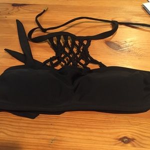 Black high-neck bathing suit top 👙