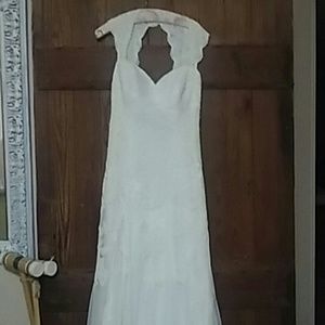 Wedding dress
