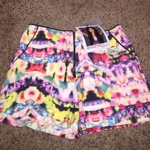 Print high waisted shorts
