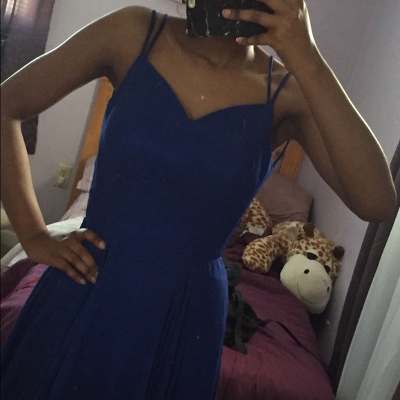 Royal Blue Prom Dress || Backless w/ Train - Picture 2 of 4
