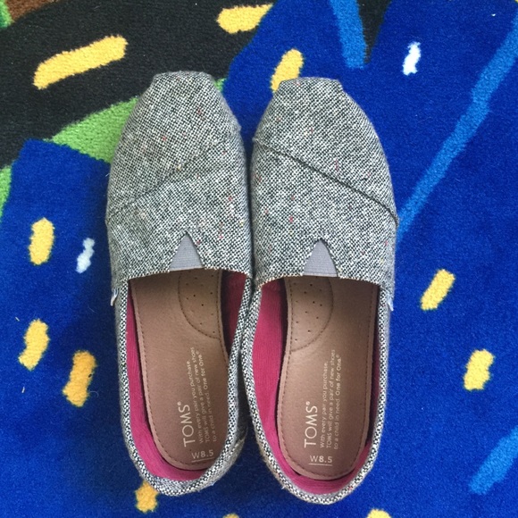 TOMS Shoes - Toms