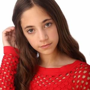 Meet your Posher, Julia