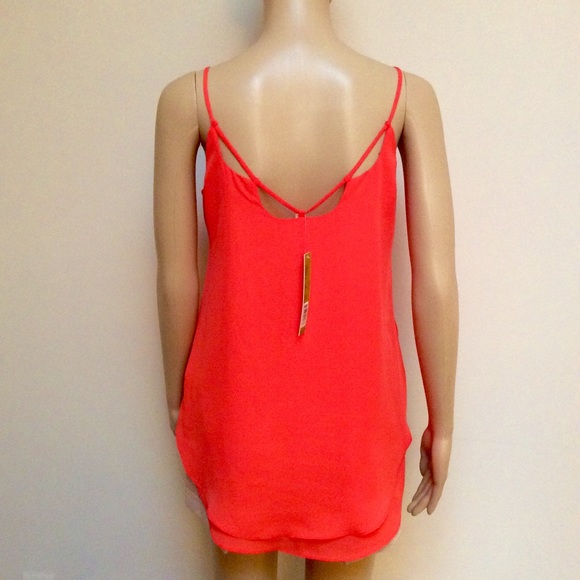 🎉☀Host Pick☀️🎉 Gianni Bini Island sunset blouse - Picture 2 of 3