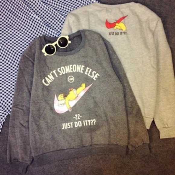Nike sweatshirt