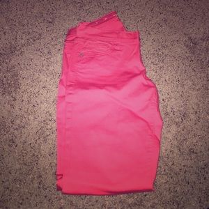 Pink skinny jeans