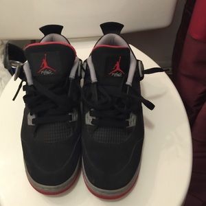 Jordan 4