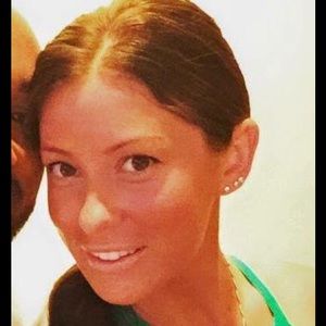 Meet your Posher, Courtney