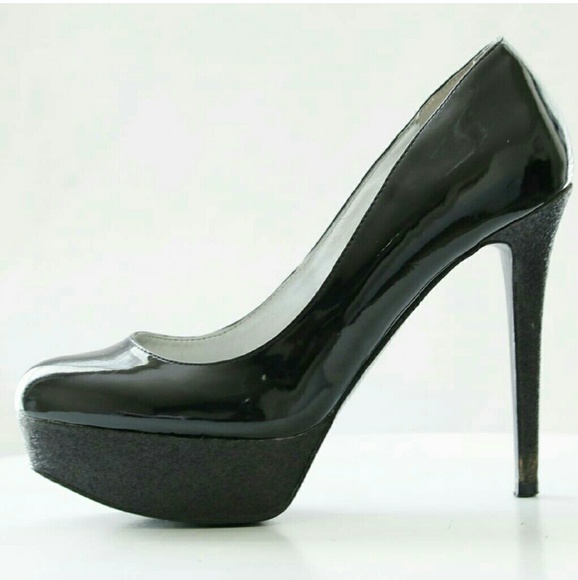 Guess Patent Leather Pumps