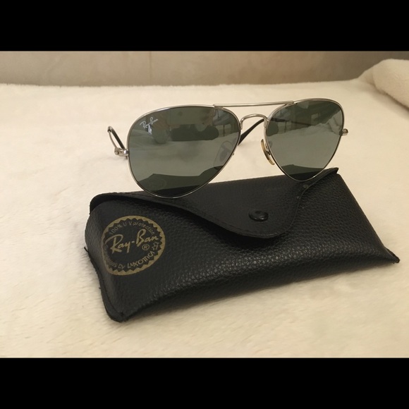 ❌SOLD❌Ray-Ban aviators