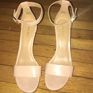 Nine West beige strap heels