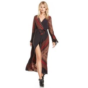 Stone Cold Fox Helena Robe One Size
